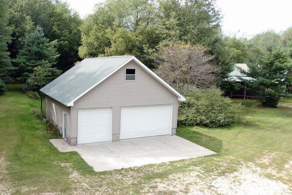 22848 13 Mile Road