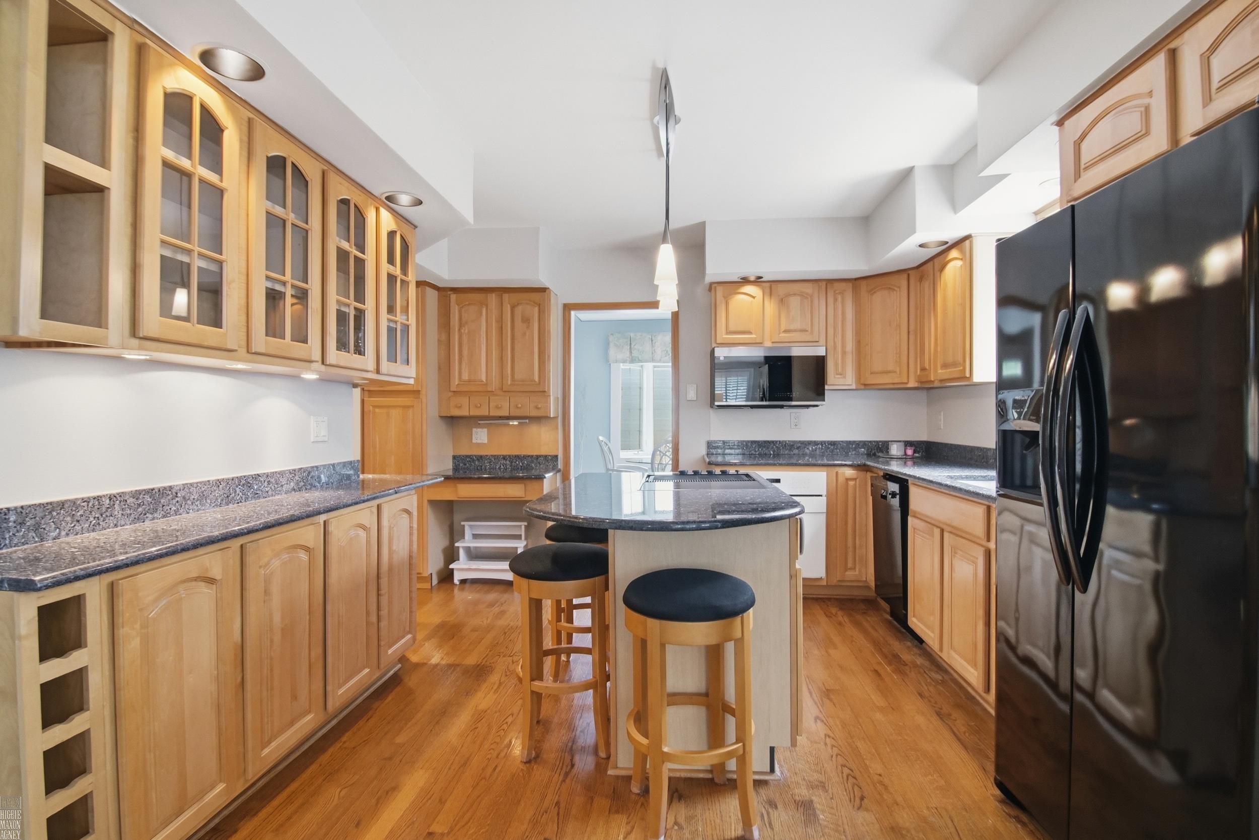 19650 Huntington Avenue