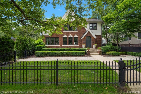 972 ANN ST, BIRMINGHAM, MI 48009 - Image 8a2f99ad8376b73f2b22dee357b57b31/2565930343