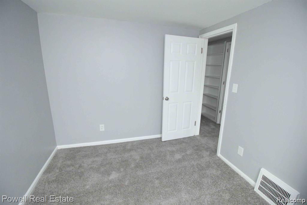 19363 Rosemont Avenue