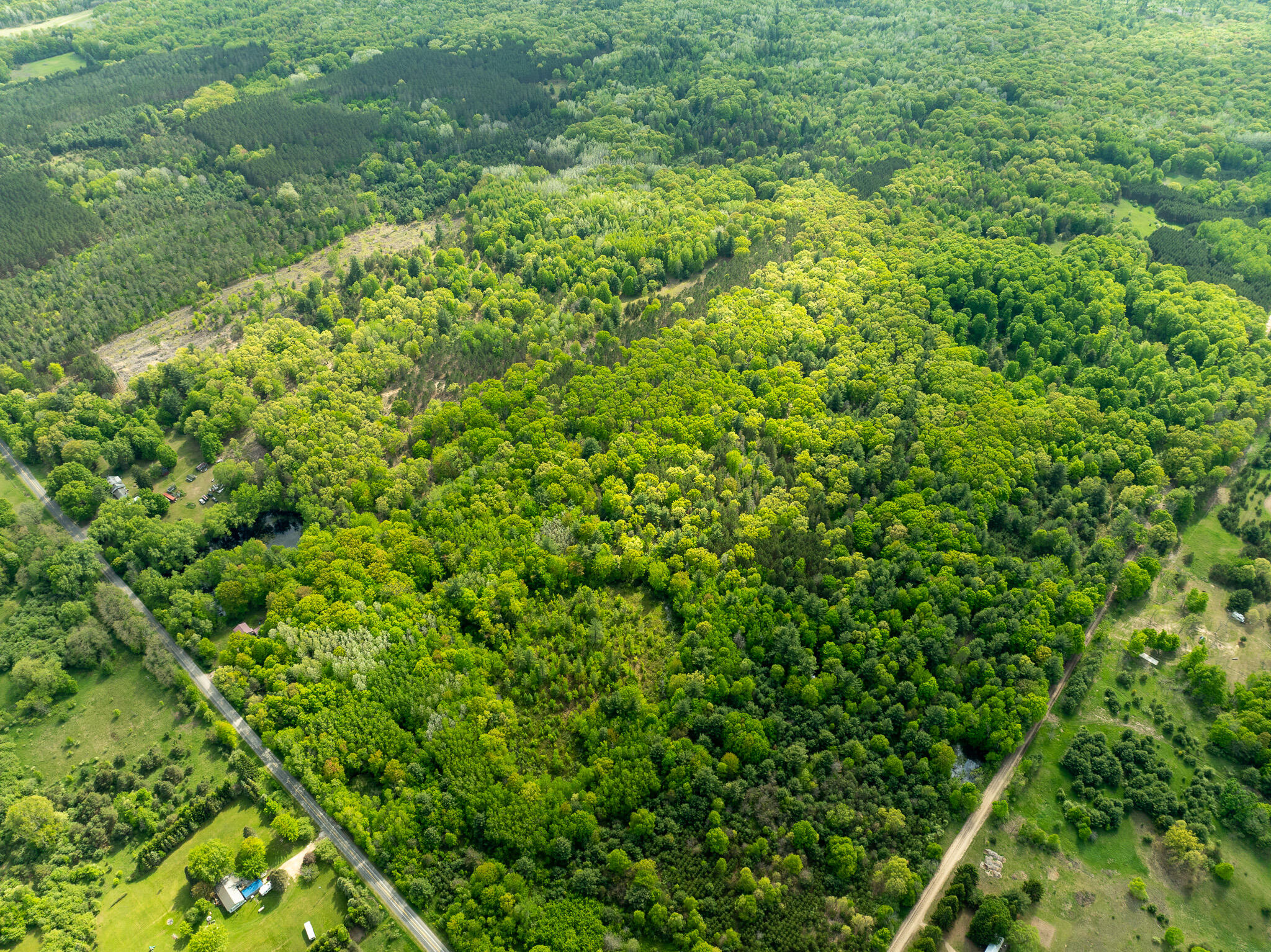 157.22 E 24th Street