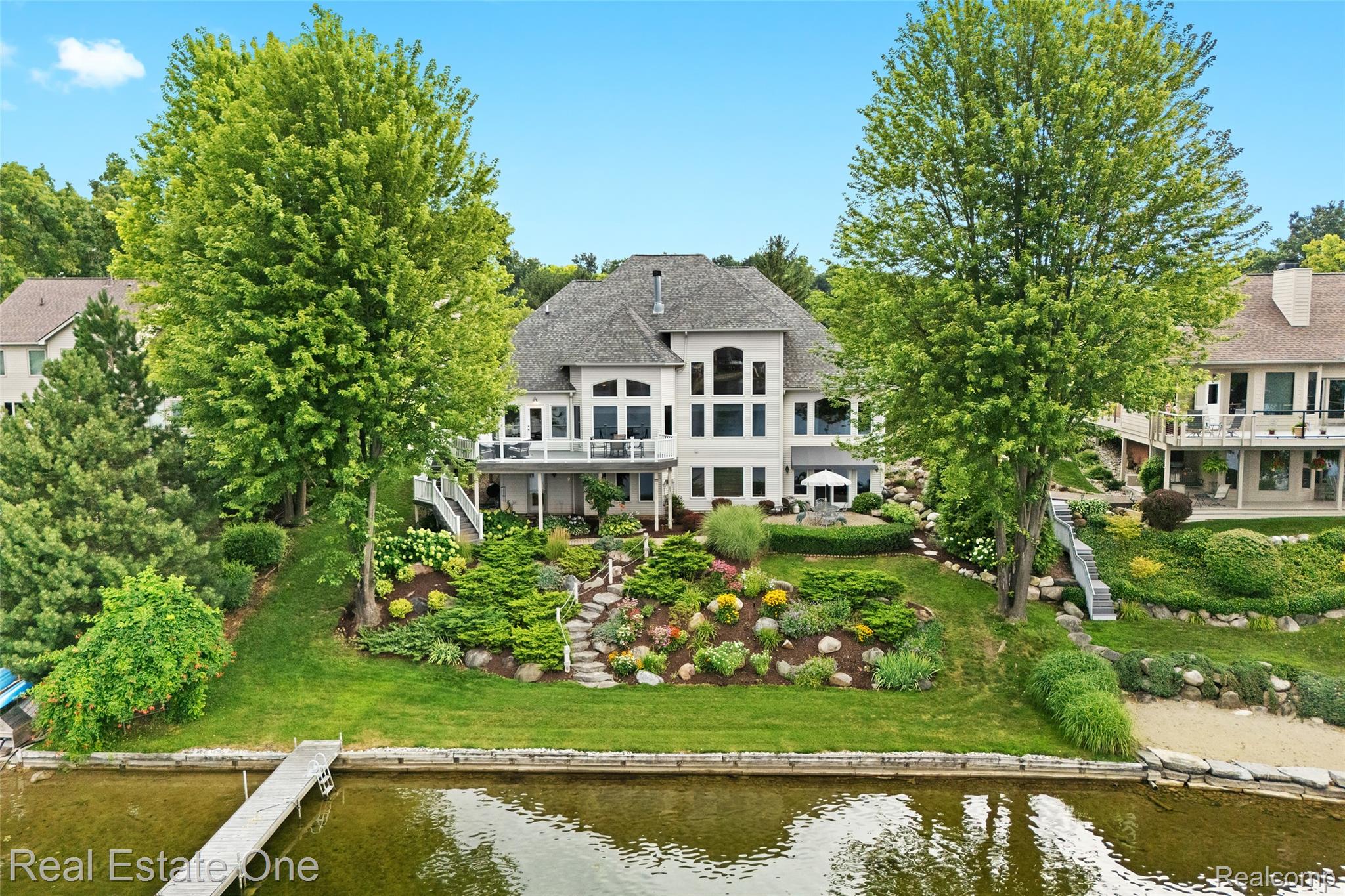 16048 Pine Bluff Court