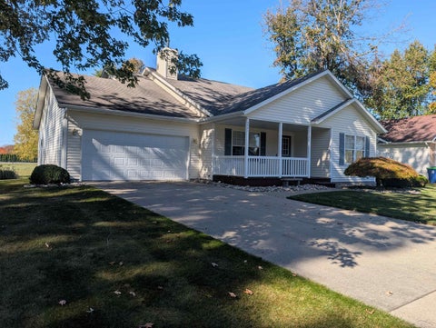 Photo of 3241 Barrington Circle, Saginaw Charter Township, MI 48603 (MLS # 61050225540)