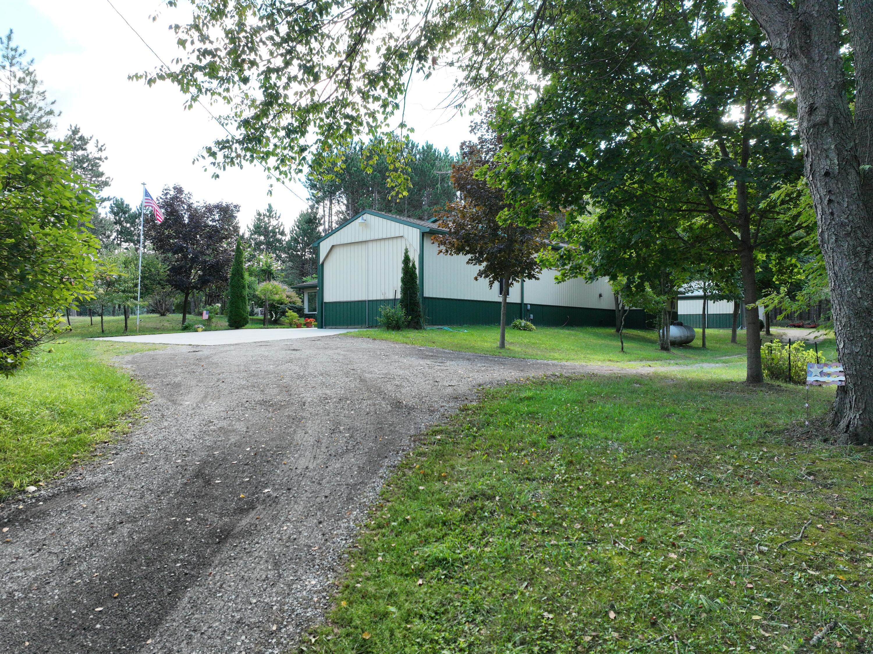 3685 Cypress Road