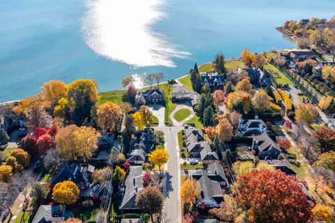 801 Park Lane Grosse Pointe Park City MI 48230