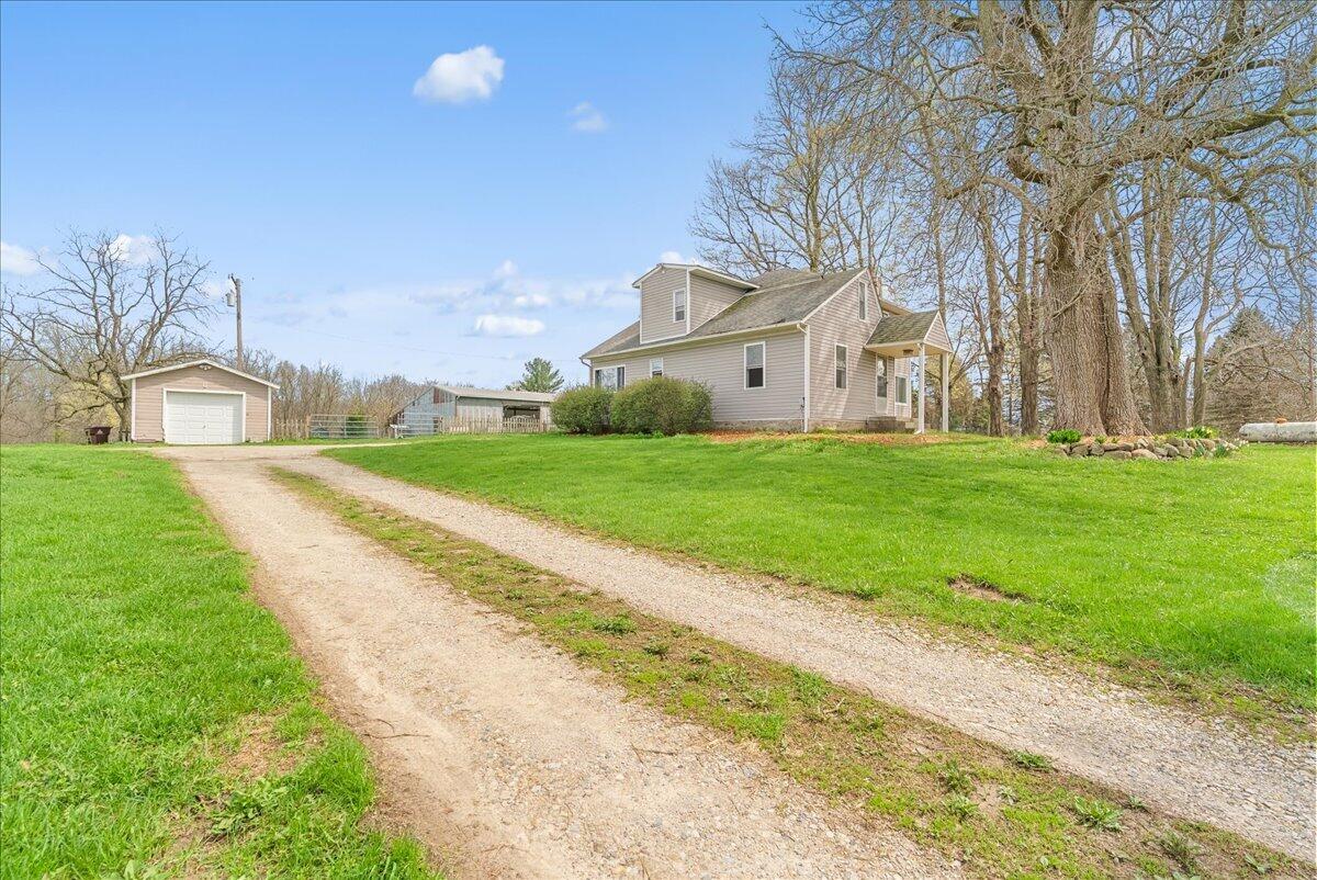 975 Elliott Road