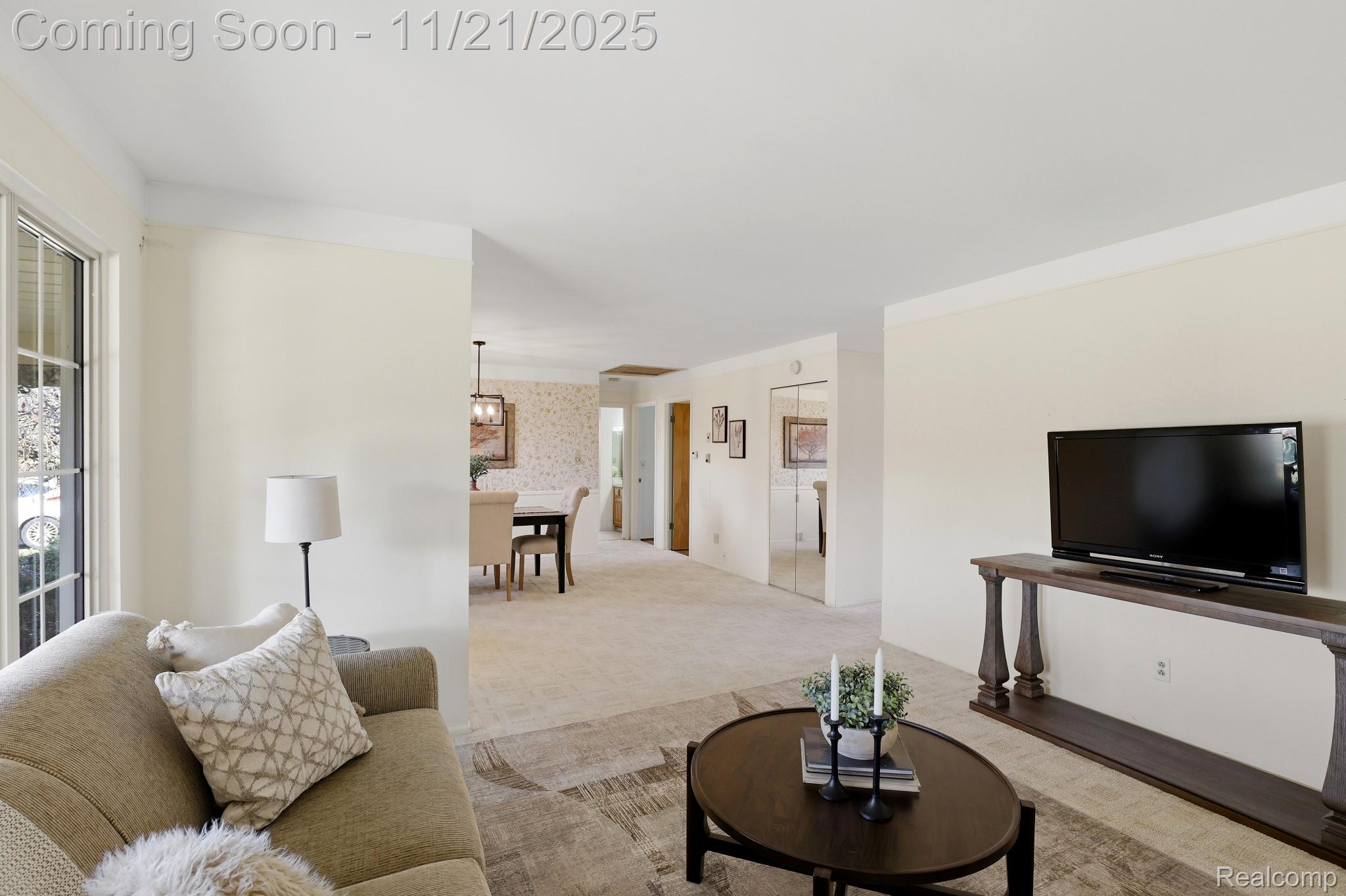 15454 Golfview Street