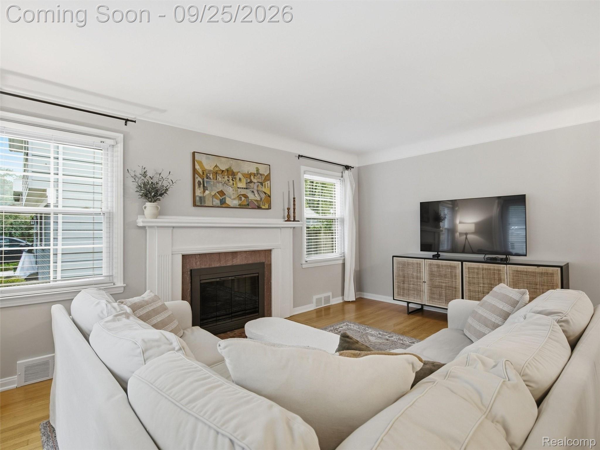 3250 Warick Road