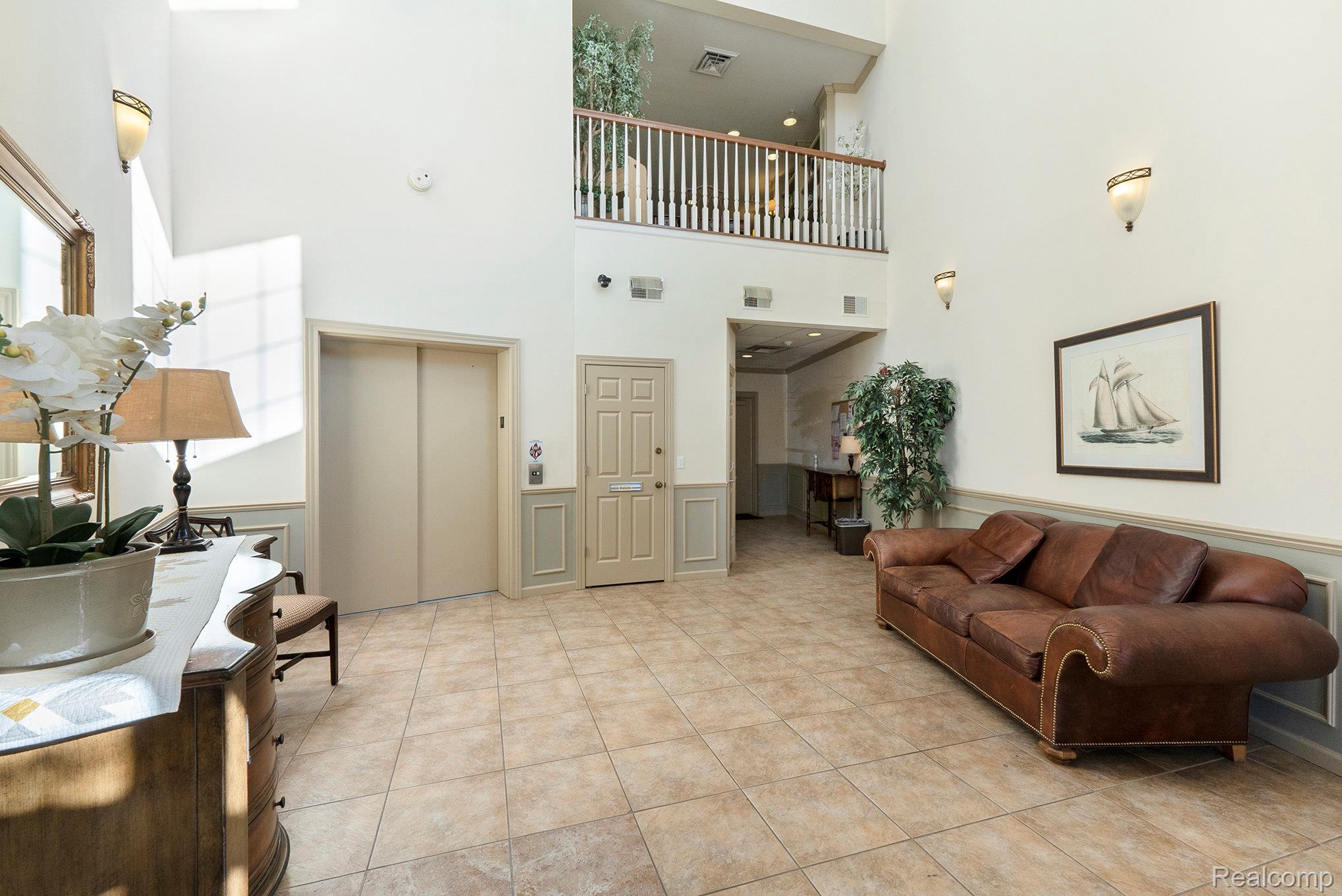 2104 Country Club Drive