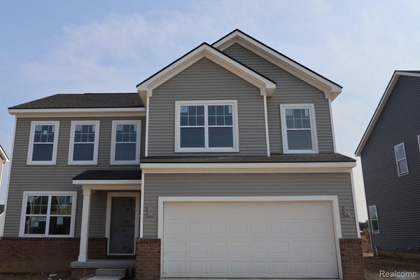 ADDRESS PRIVATE, HOWELL, MI 48843 - Image 8a6c9cc7d7b685af274fbb0a85df50d0/1303837407