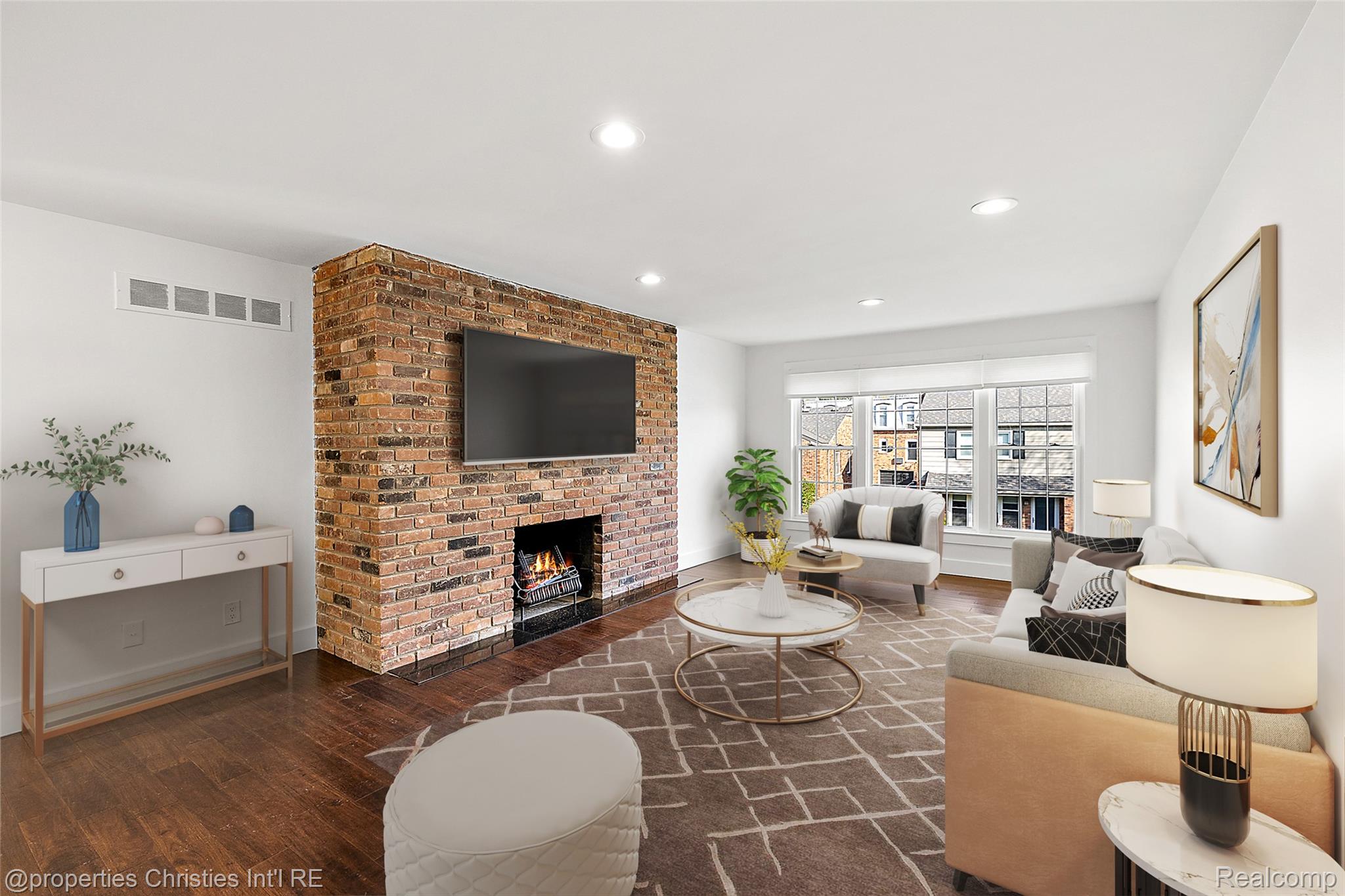 551 N Old Woodward Avenue