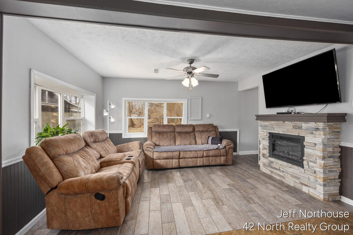 11769 Old Belding Road NE