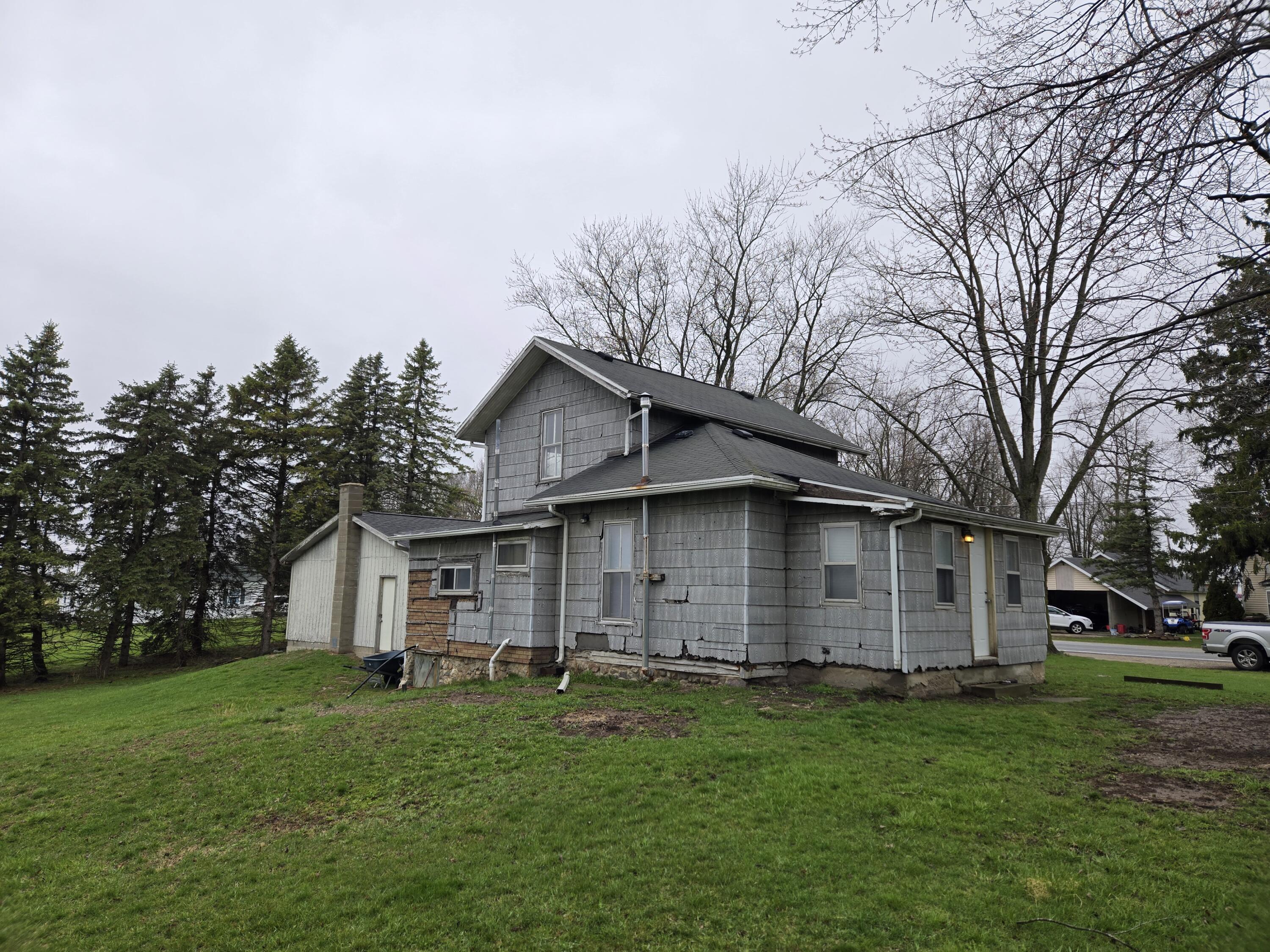 67 W Grand Ledge