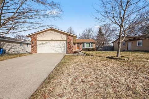 4475 Sutton Place SW Grandville City MI 49418