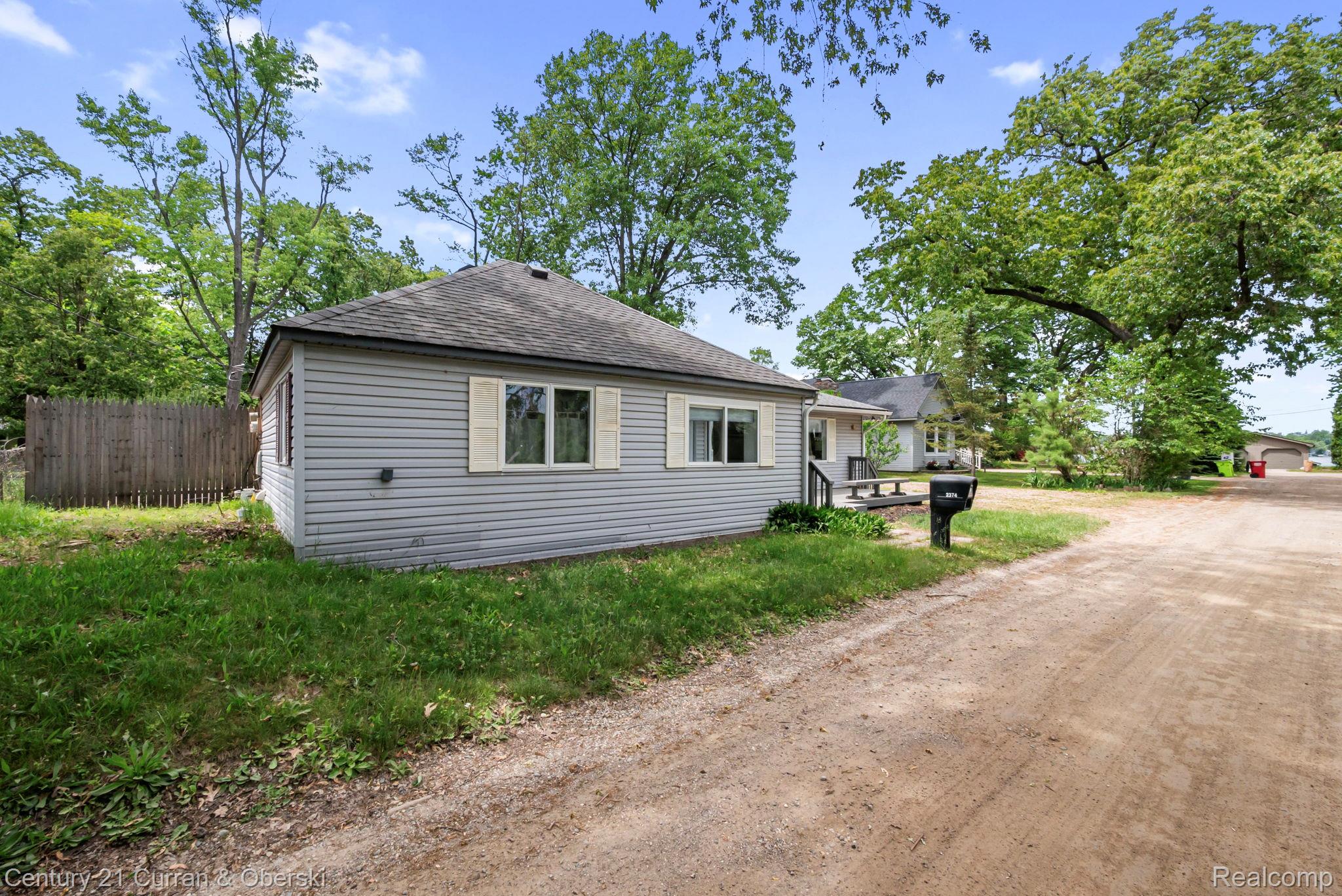 2374 Lakena Road