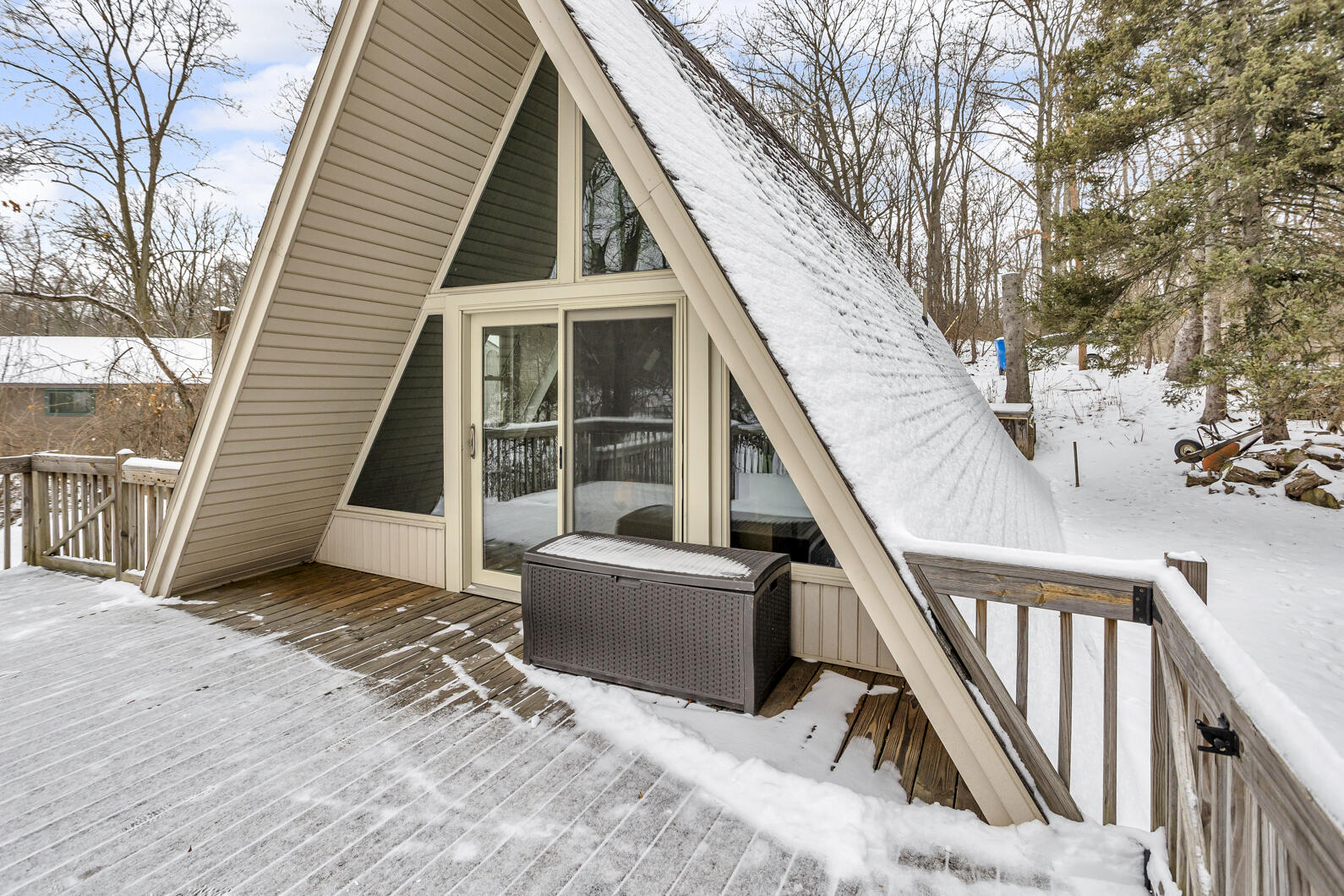 1110 Cambridge Drive