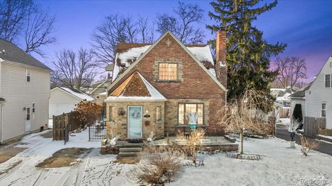 3003 Cumberland Road Berkley City MI 48072