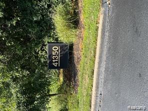 41350 N Woodward Avenue W 8