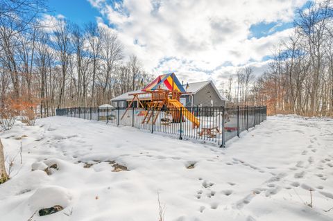 Tiny photo for 16688 Canyon Cove, Big Rapids Charter Township, MI 49307 (MLS # 72026001861)