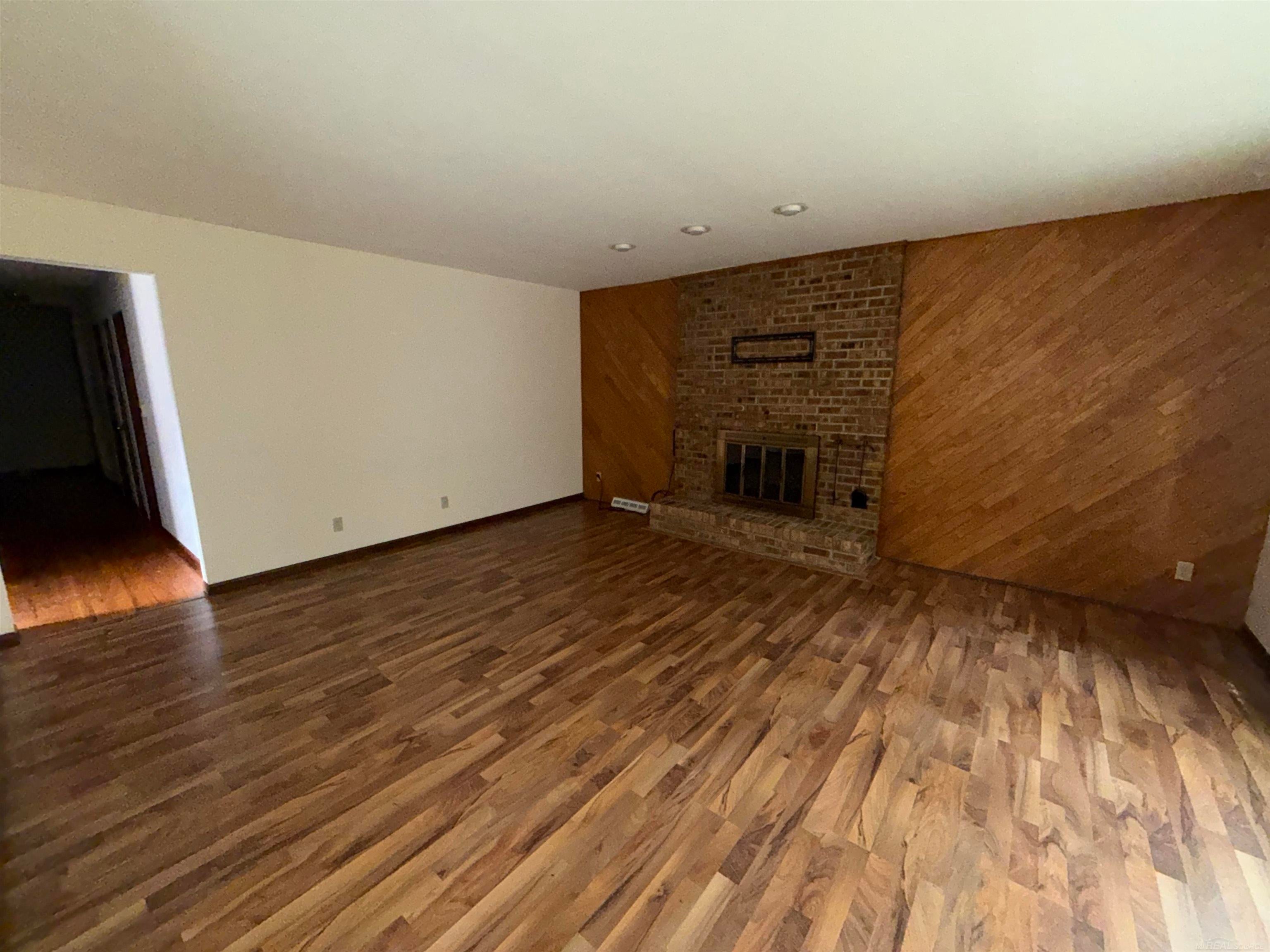 1413 Dilloway Drive