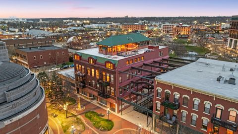 Photo of 230 N Kalamazoo Mall #401, Kalamazoo City, MI 49007 (MLS # 66026014804)