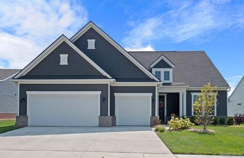 1554 Firefly Trail Milford Charter Township MI 48381