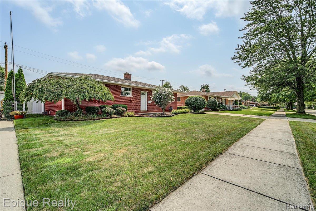 29749 Ailanthus Drive