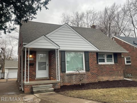 9943 Grayfield Redford Charter Township MI 48239