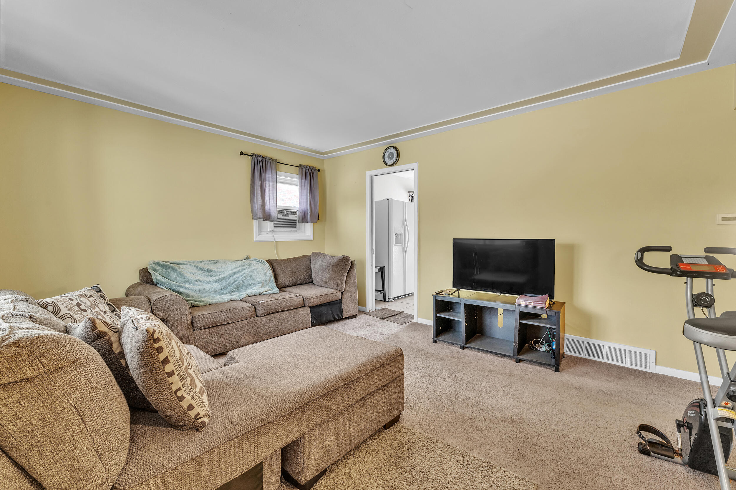 23307 Willard Avenue