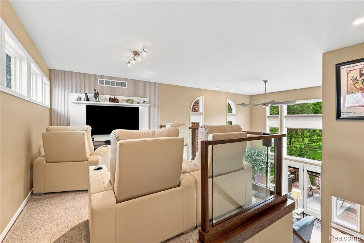 4797 Fairway Court 16