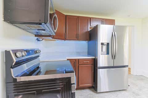 Tiny photo for 403 S 9th Street, Niles City, MI 49120 (MLS # 69026044129)