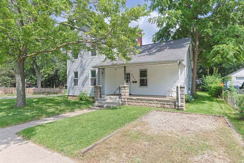 Tiny photo for 403 S 9th Street, Niles City, MI 49120 (MLS # 69026044129)