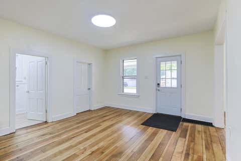 Tiny photo for 403 S 9th Street, Niles City, MI 49120 (MLS # 69026044129)