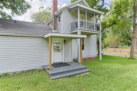 Tiny photo for 403 S 9th Street, Niles City, MI 49120 (MLS # 69026044129)