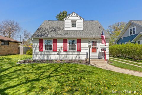 243 W 25th Street Holland City MI 49423