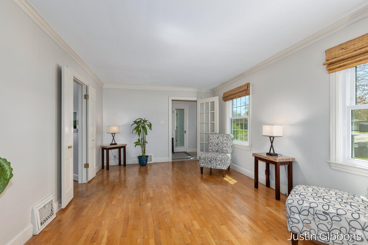 243 W 25th Street