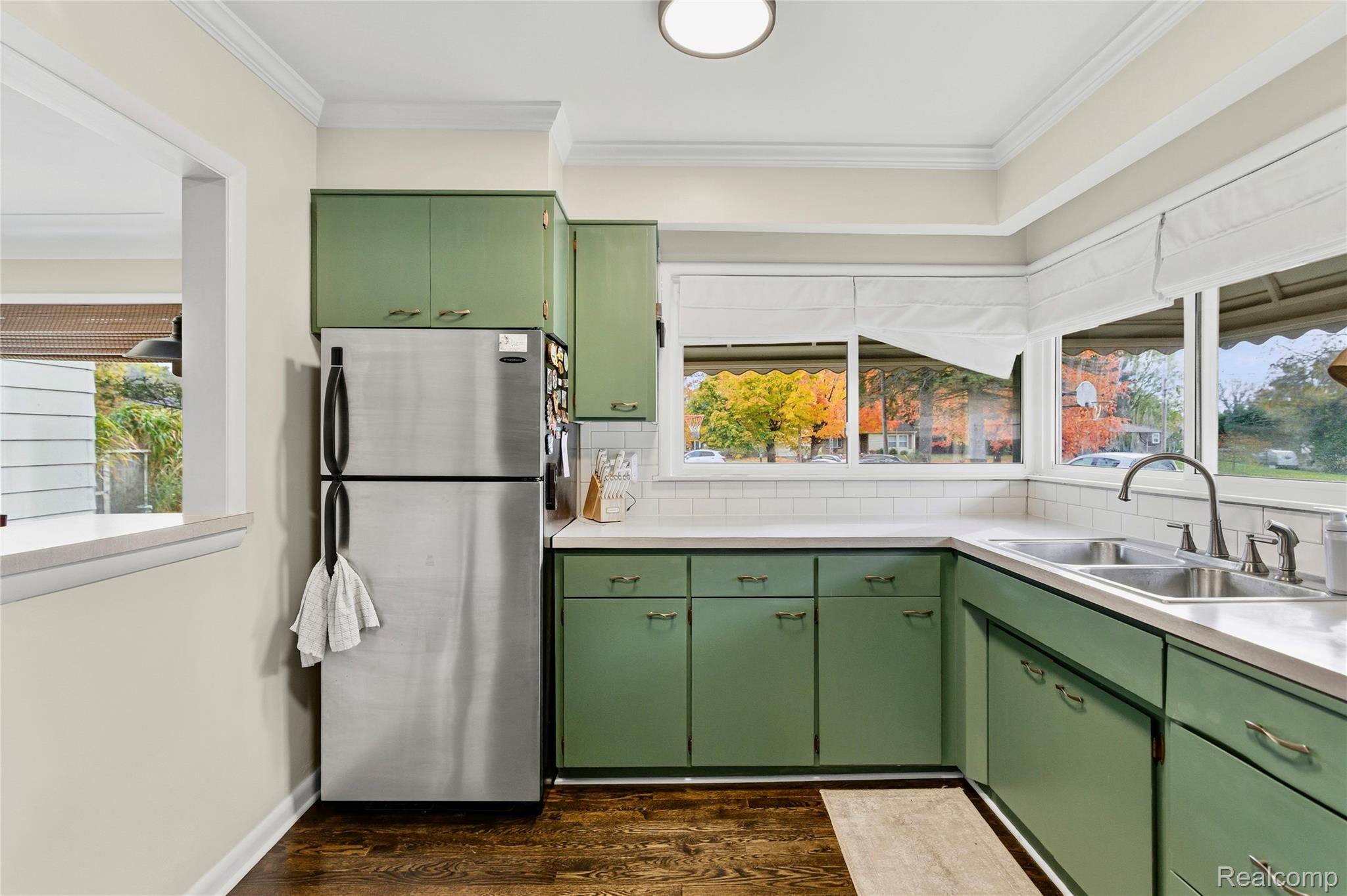 3413 Blue Lake Drive