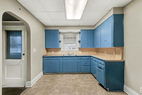 Tiny photo for 115 E Isabella Avenue, Muskegon City, MI 49442 (MLS # 65025062402)