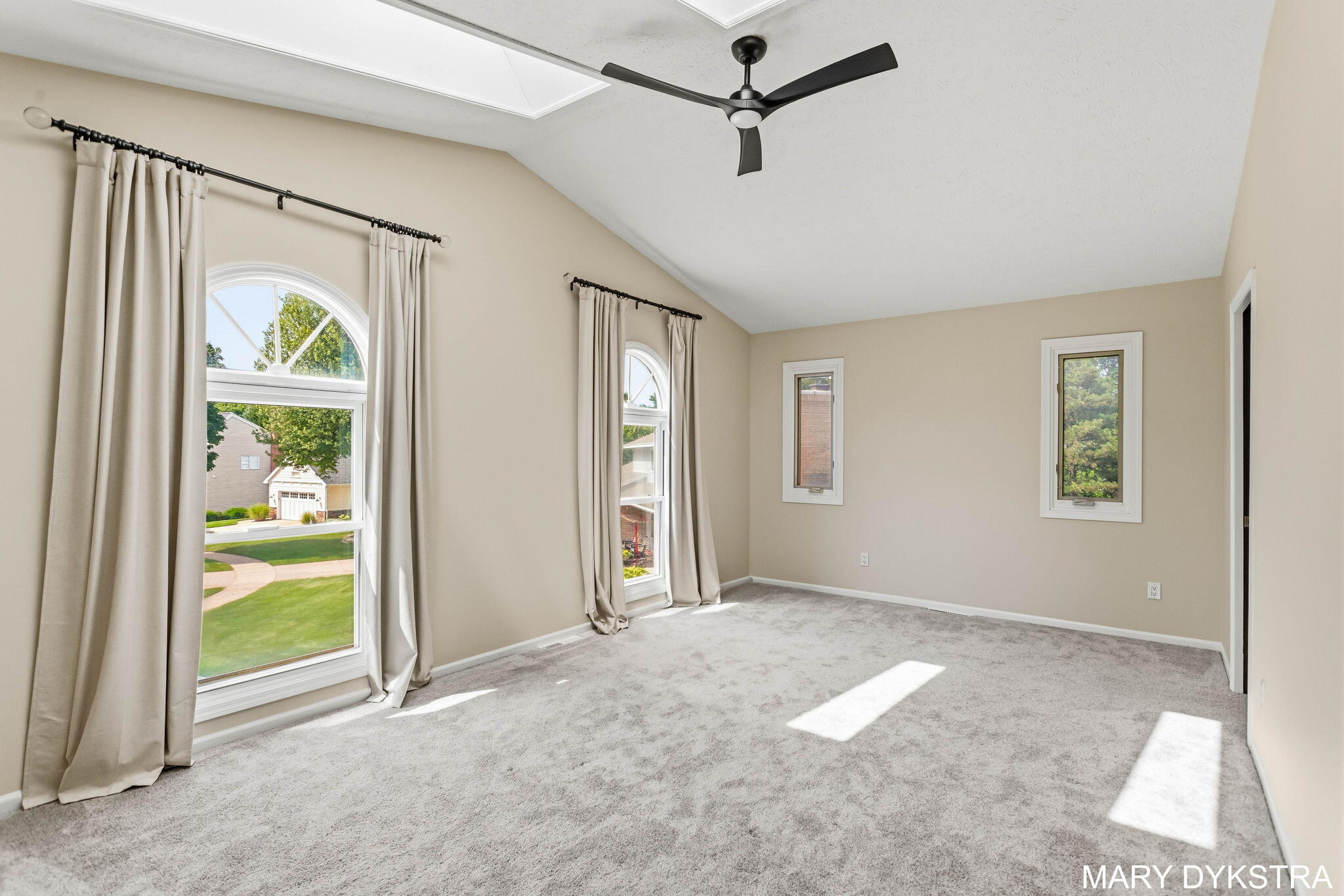 2848 Belleglade Court SE
