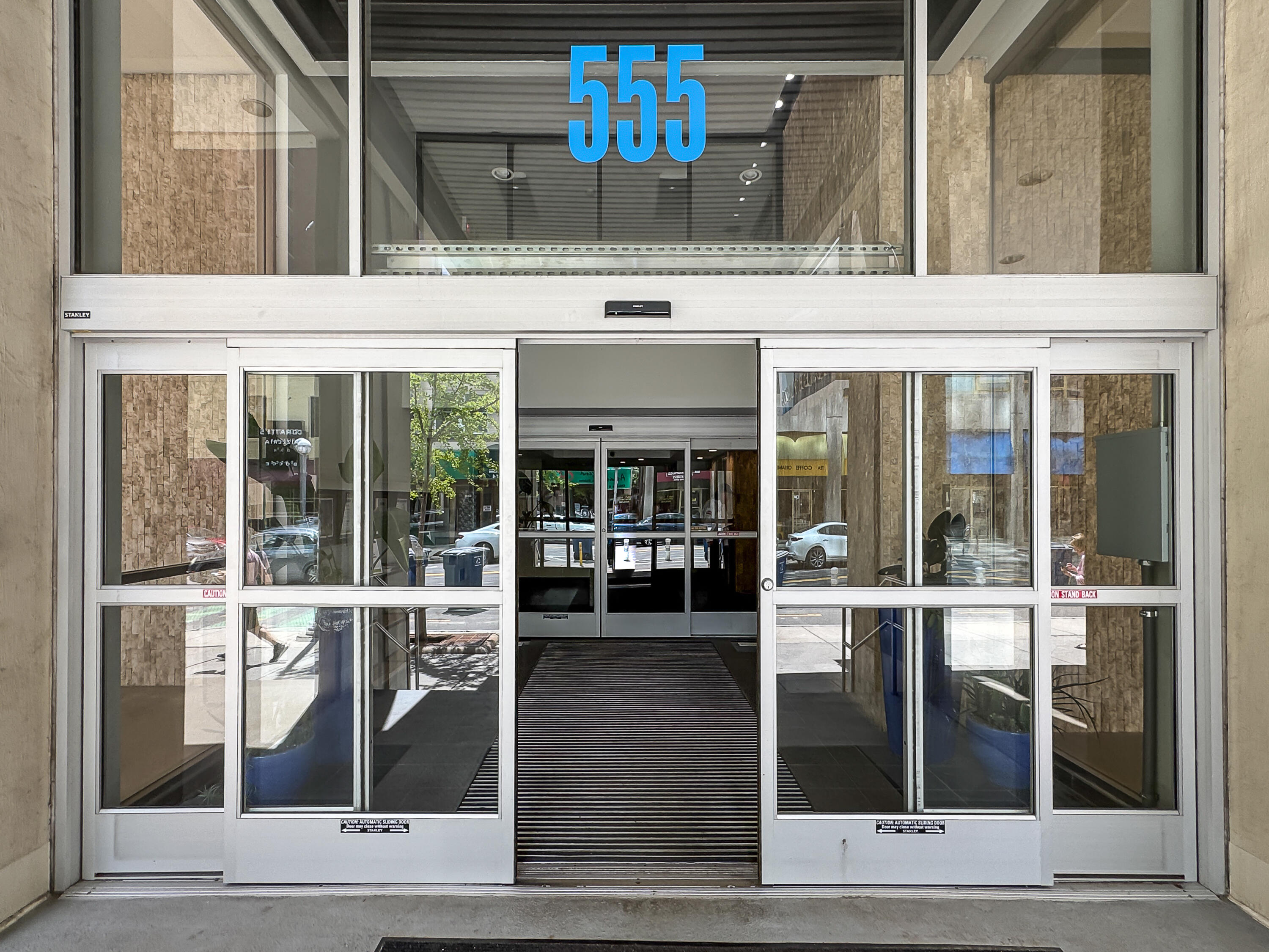 555 E William Street 18B