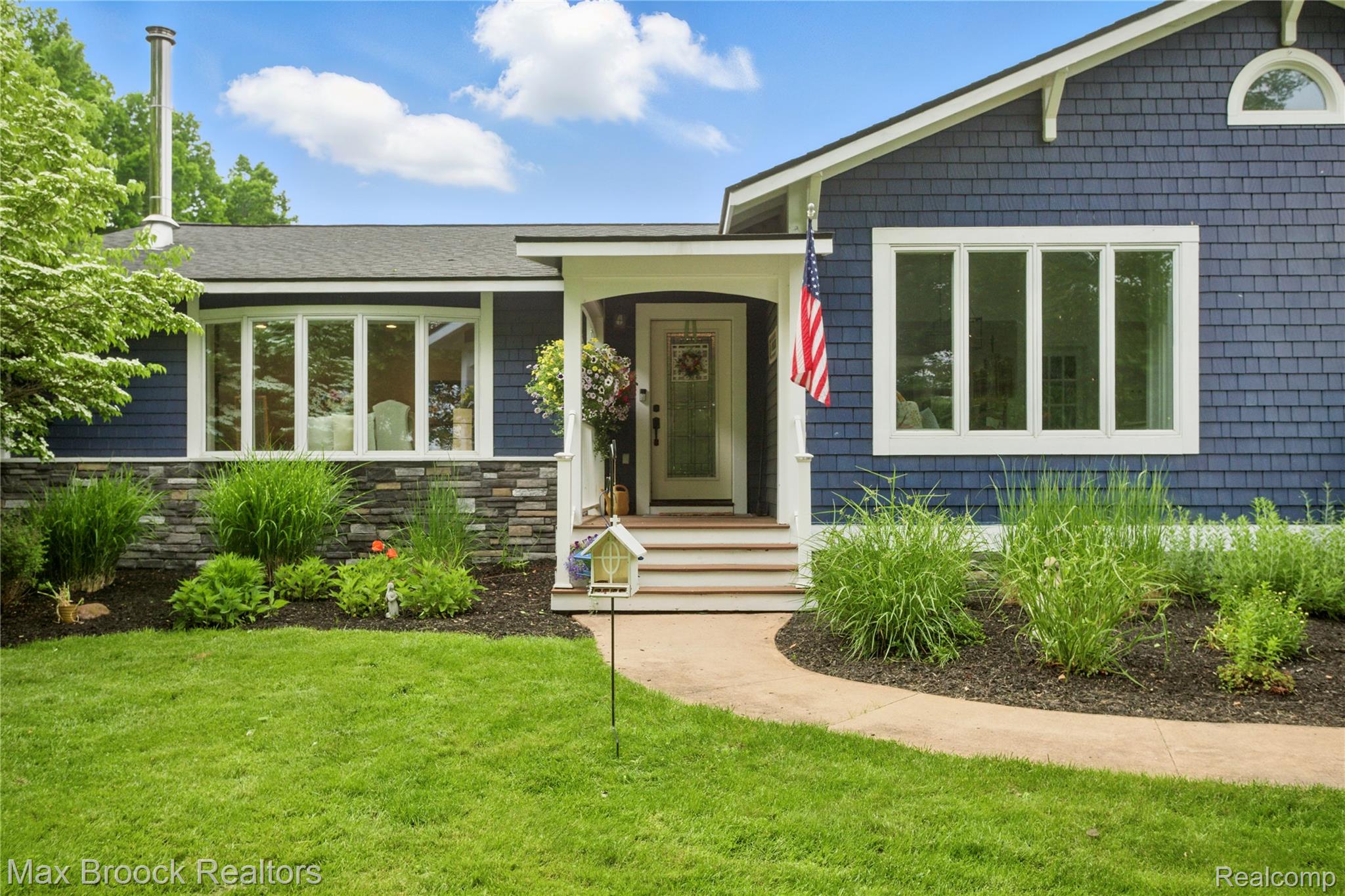 187 DARWIN Road