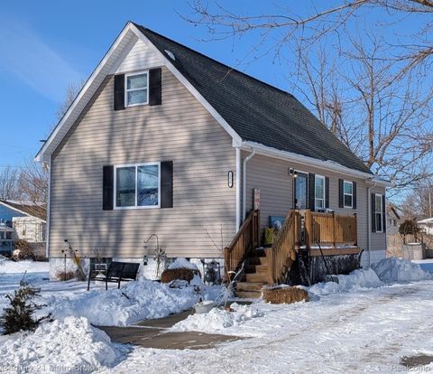 226 Bell Street Marine City City MI 48039