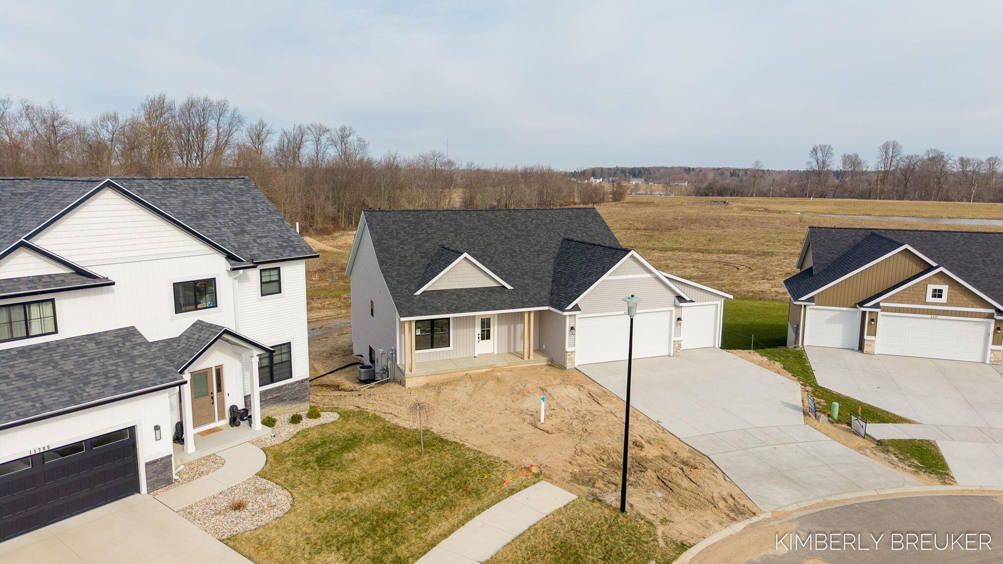 6351 Roman Road