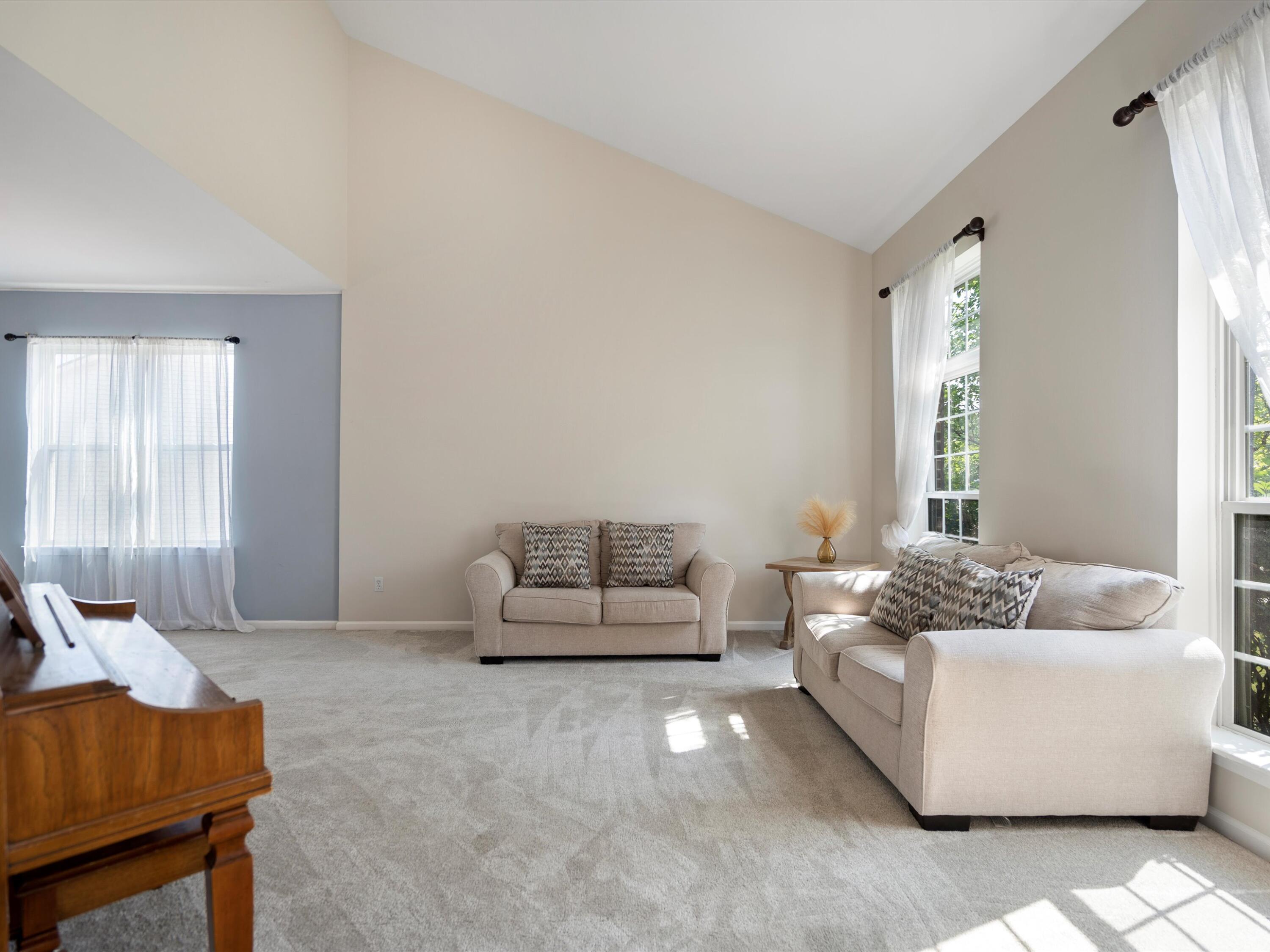 1690 Meadowside Drive