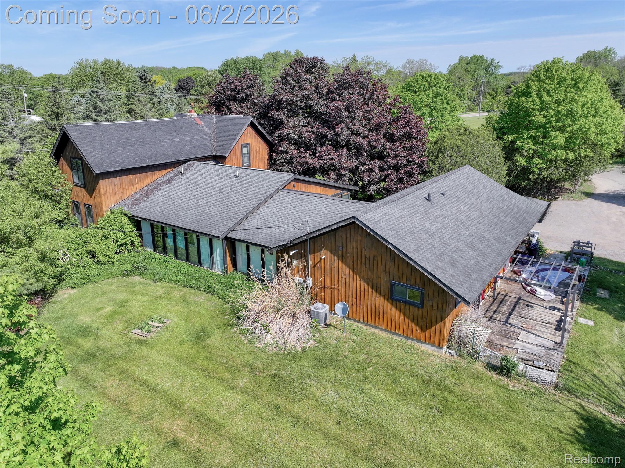 2730 N Hickory Ridge Road