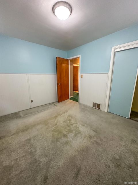 Tiny photo for 782 Cleveland Avenue, Lincoln Park City, MI 48146 (MLS # 20261002986)