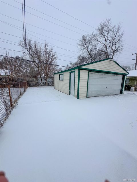 Tiny photo for 782 Cleveland Avenue, Lincoln Park City, MI 48146 (MLS # 20261002986)