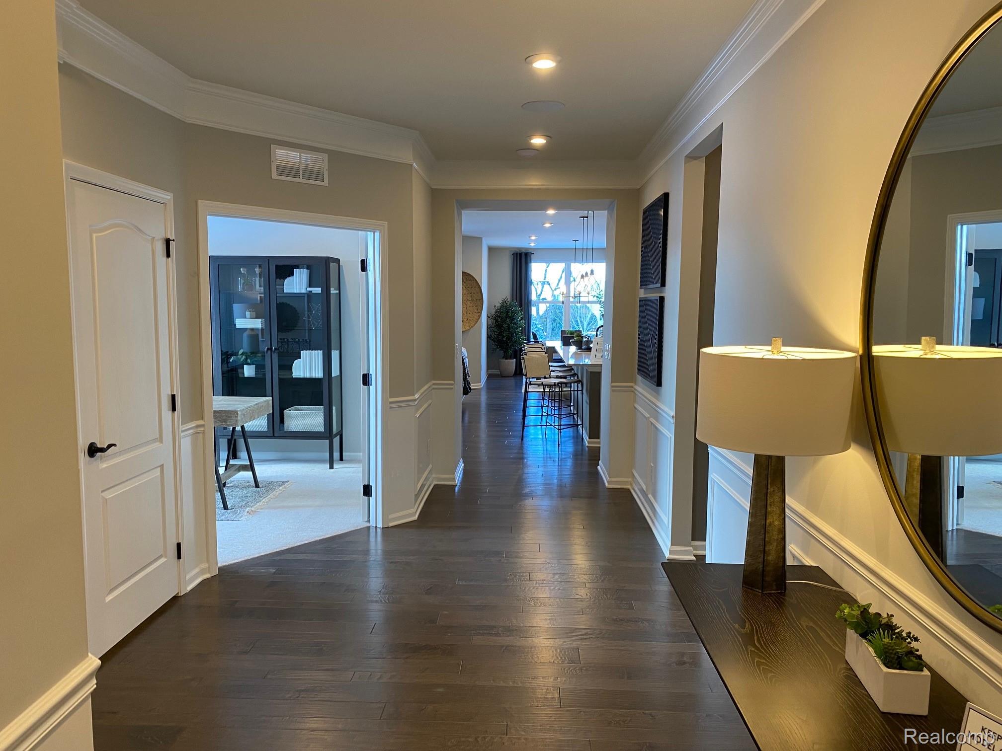 278 Skydrake Court