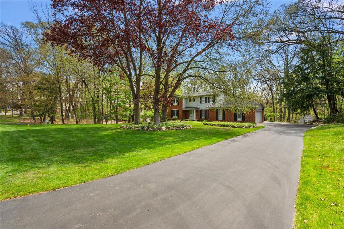 5445 WASHAKIE Trail