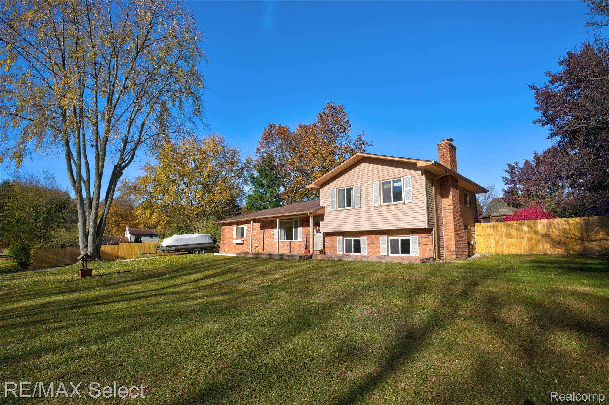 9367 Longmeadow Court